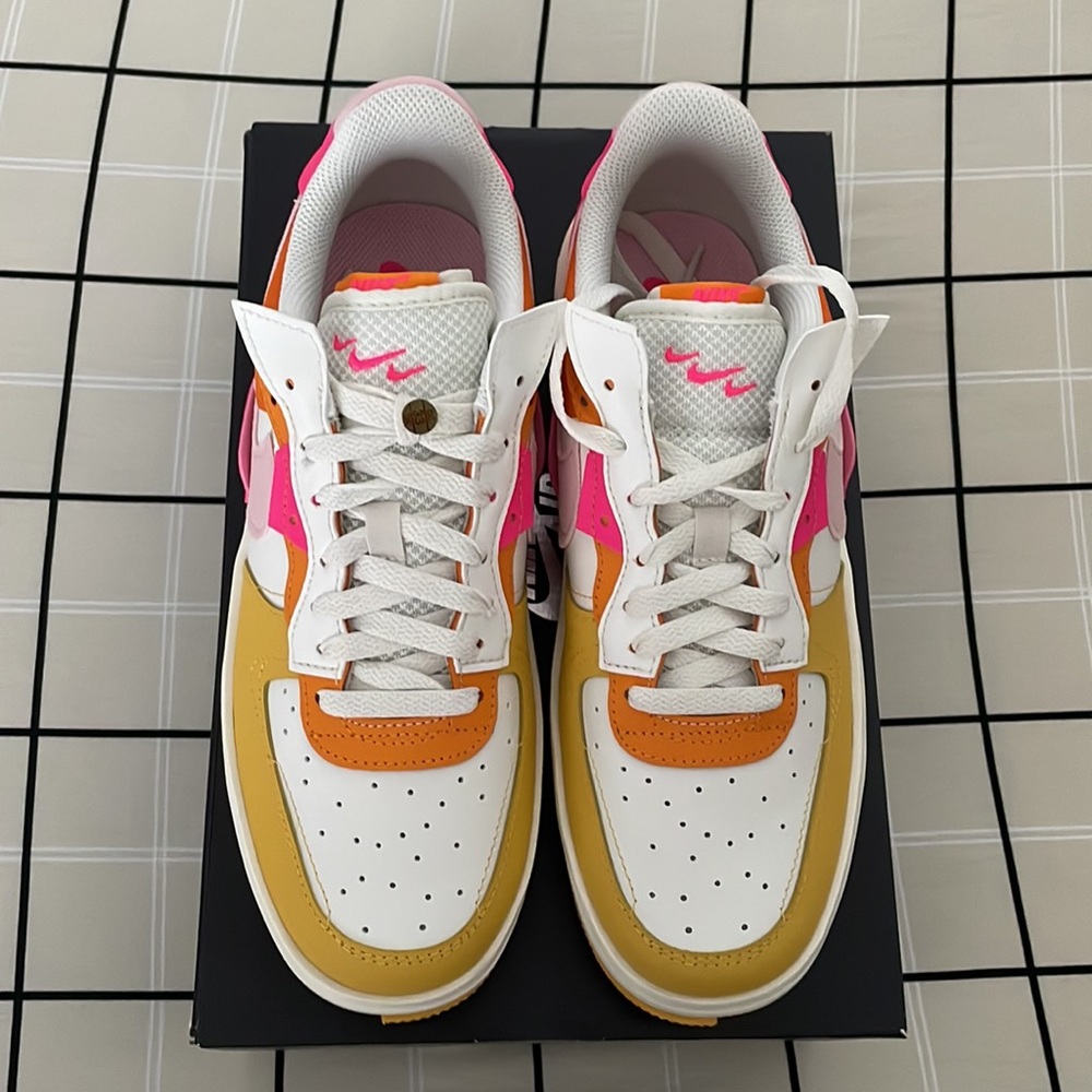Nike Air Force 1 Fontanka Summit White/Hyper Pink - NIB! - Picture 2 of 5